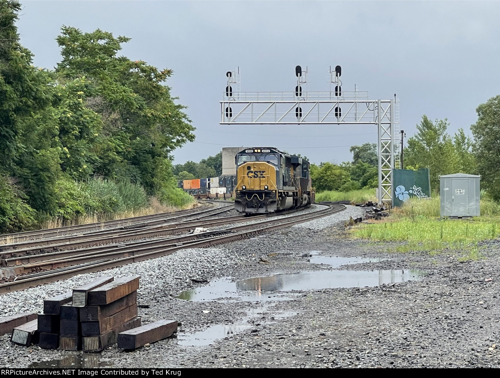 CSX 4552 & 3093